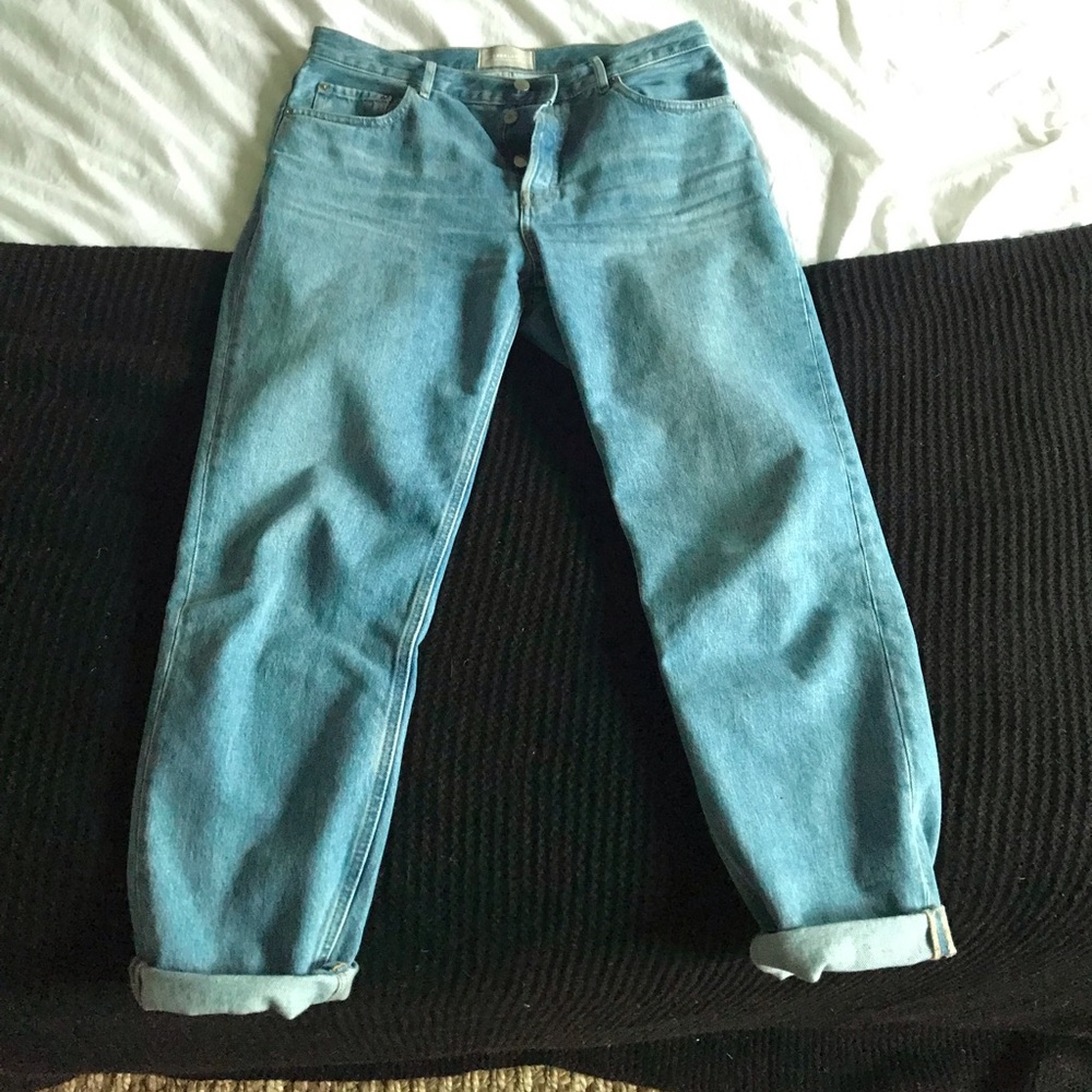 Everlane 90s cheeky jean